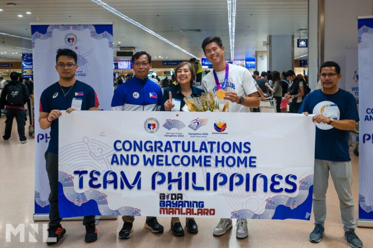 EJ Obiena arrived in Manila Airport after winning gold in china