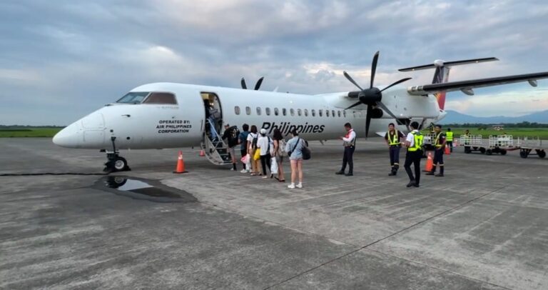 Villafuerte oppose the plan turboprop transfer to Clark from NAIA