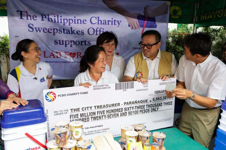 PCSO namigay ChariTimba at lotto share sa Parañaque