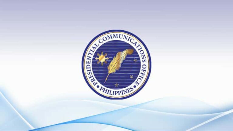 Website vs Fake News